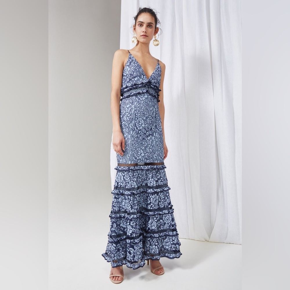 Keepsake full length floral lace gown, size M. Blue
